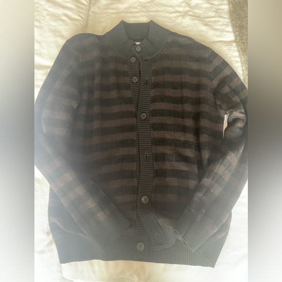 ARMANI COLLEZIONI wool blend cardigan sweater - Picture 7 of 9